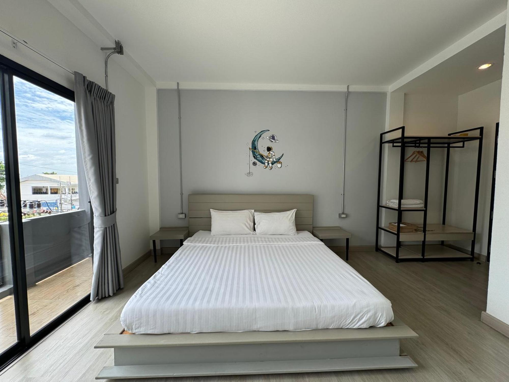 Luka House Hotel Ban Lam Luk Ka Bagian luar foto