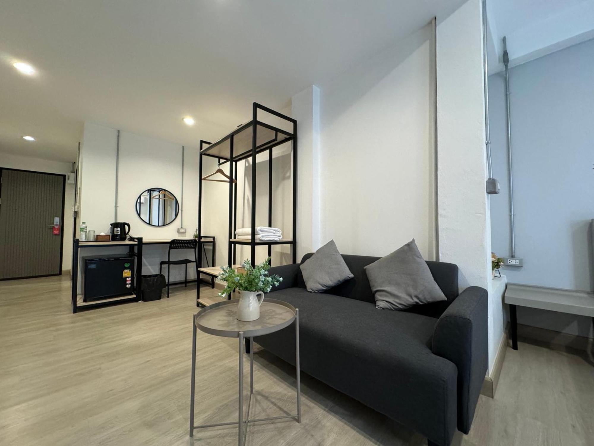 Luka House Hotel Ban Lam Luk Ka Bagian luar foto