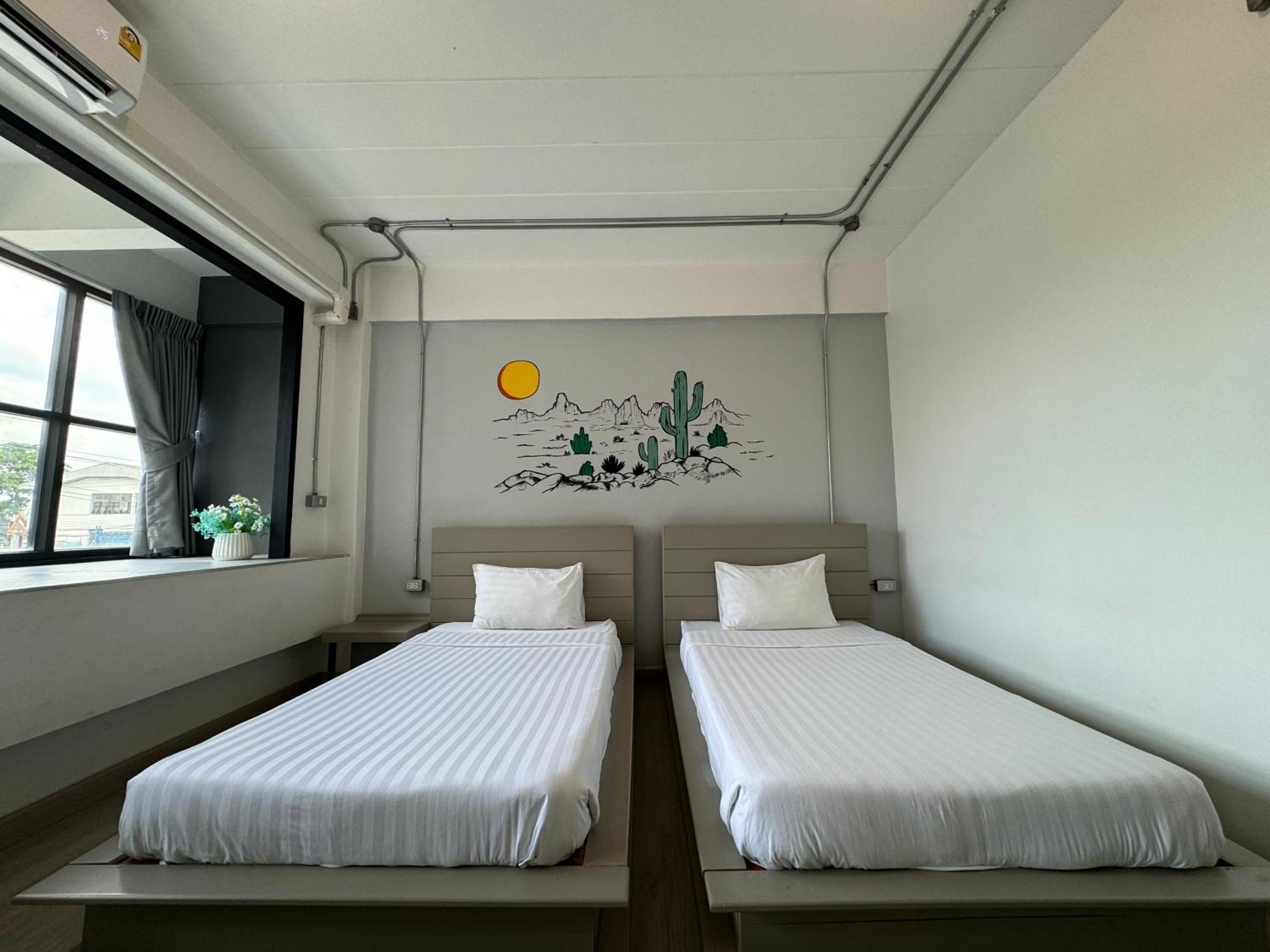 Luka House Hotel Ban Lam Luk Ka Bagian luar foto