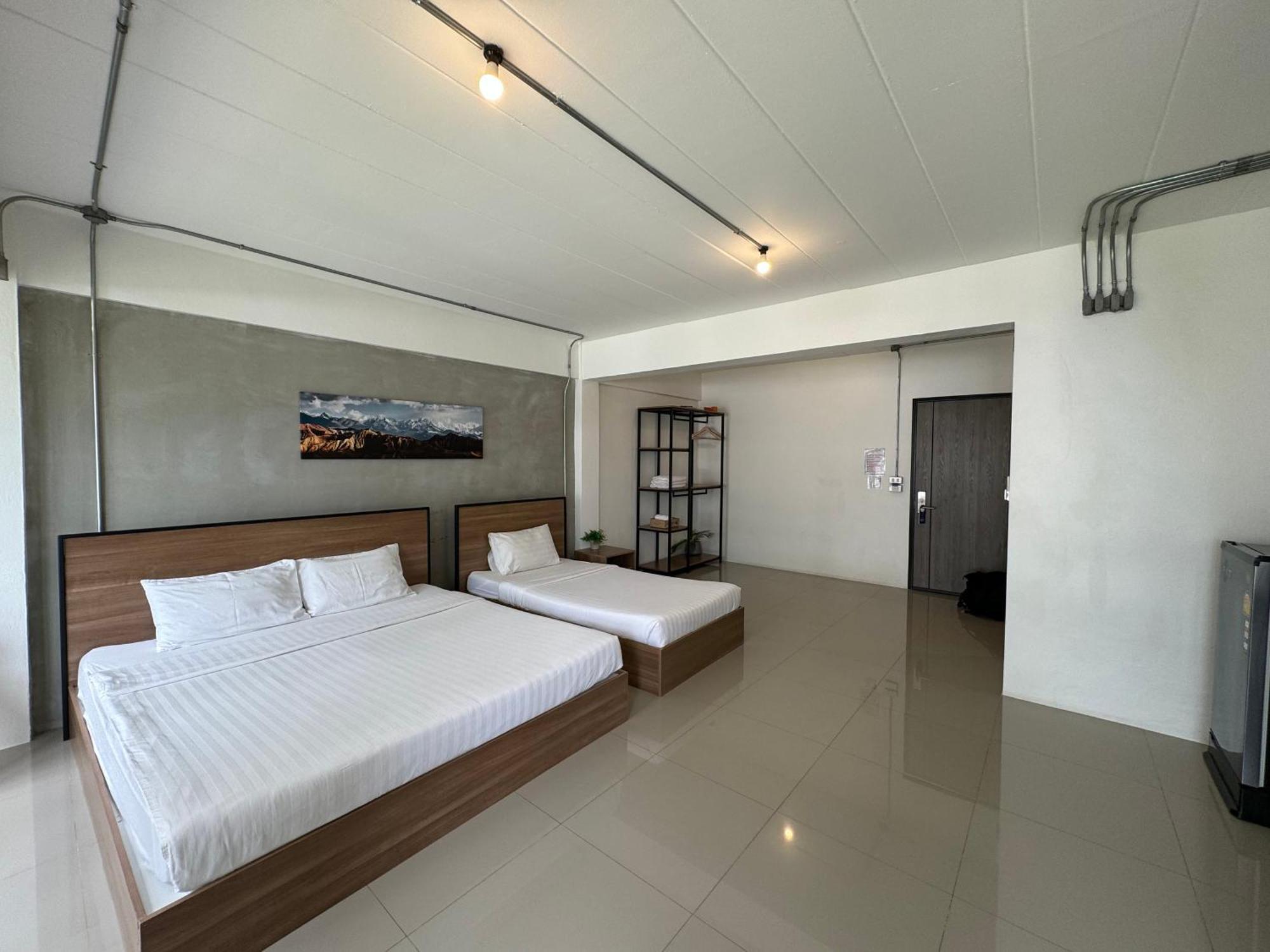 Luka House Hotel Ban Lam Luk Ka Bagian luar foto